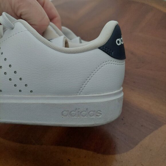 Adidas Advantage 2.0 Women Tennis Shoes White Navy Blue Lace Up Comfort Sz 7 EUC - Picture 9 of 11